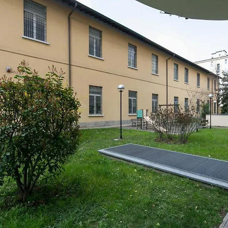 Appartamento Bono Cairoli 27 - Turro, Luminosa Mansarda Open Space X2!